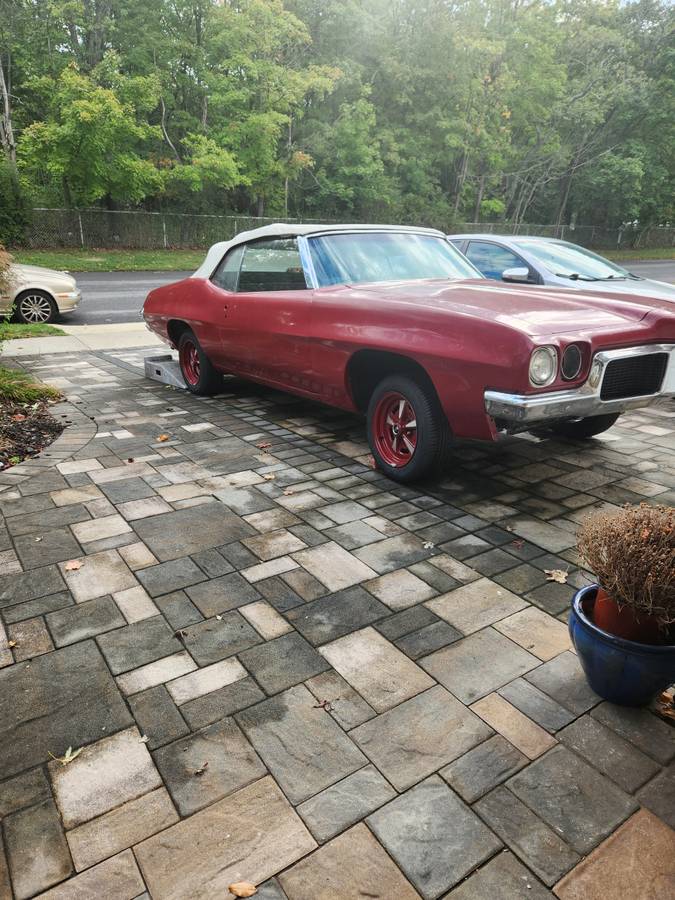 Lemans-conv-1970-red-14