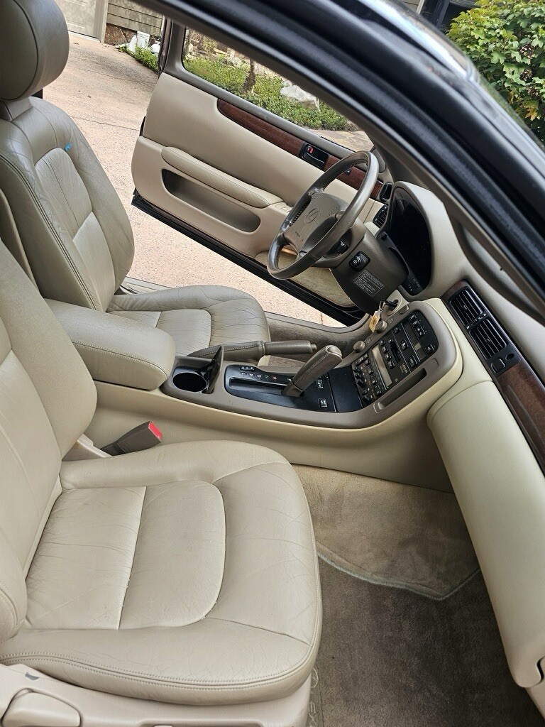 Lexus-SC-1992-Coupe-10