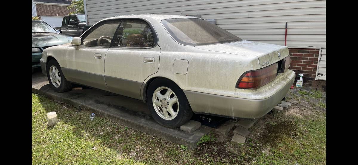 Lexus-es-300-1993-custom-2