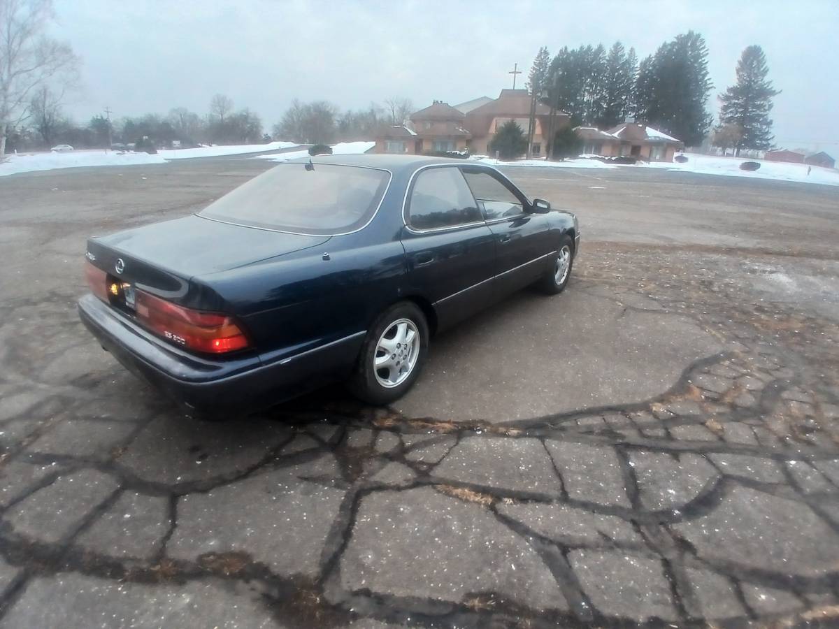 Lexus-es300-1992-3