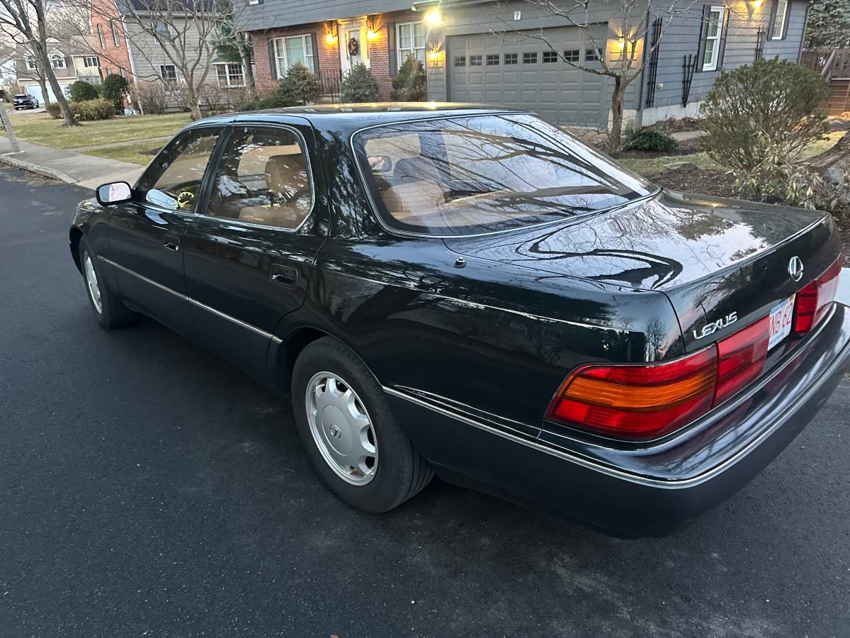 Lexus-ls-400-1994-black-2