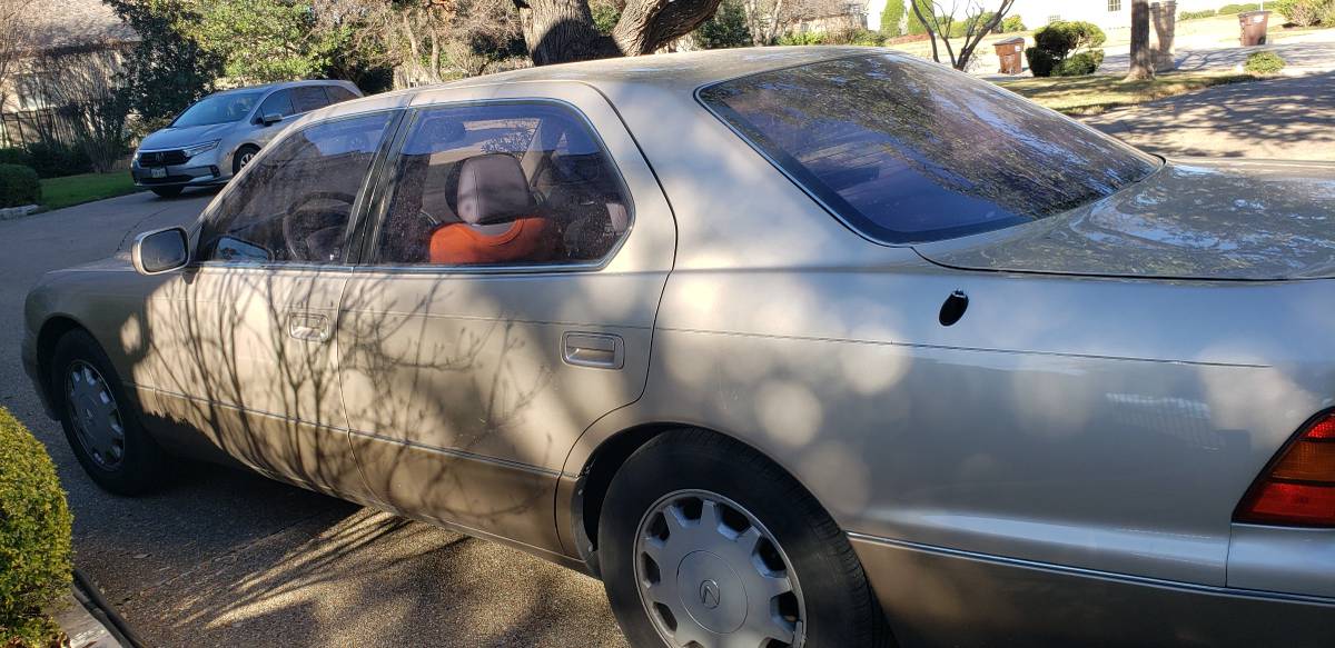 Lexus-ls400-1996-custom-2