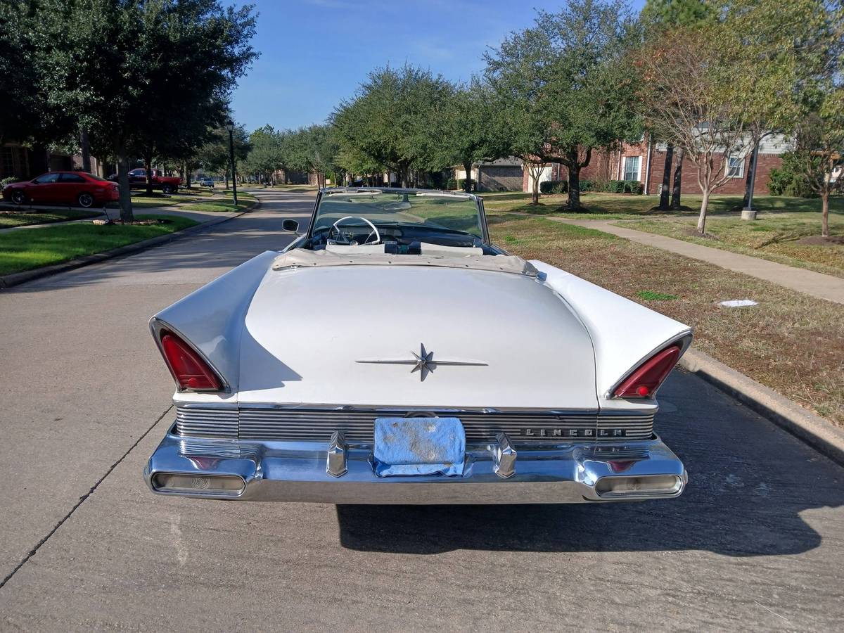 Lincoln-1957-white-10