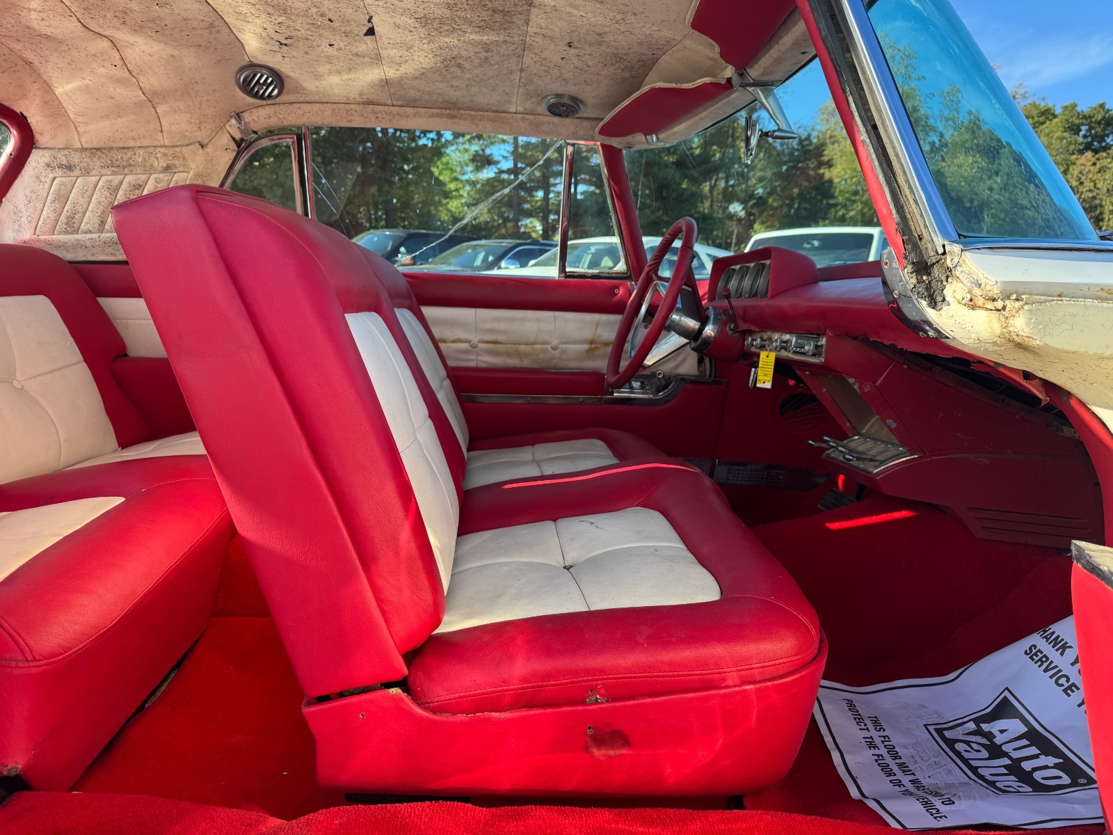 Lincoln-Continental-1956-Coupe-16