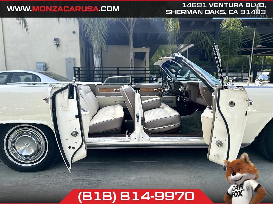 Lincoln-Continental-1963-Convertible-11