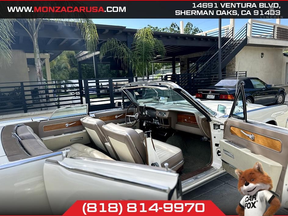 Lincoln-Continental-1963-Convertible-18