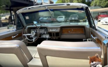 Lincoln-Continental-1963-Convertible-31