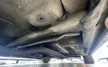 Lincoln-Continental-1964-23