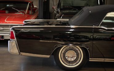 Lincoln-Continental-1964-4-Door-Convertible-1