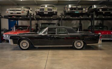 Lincoln-Continental-1964-4-Door-Convertible-6