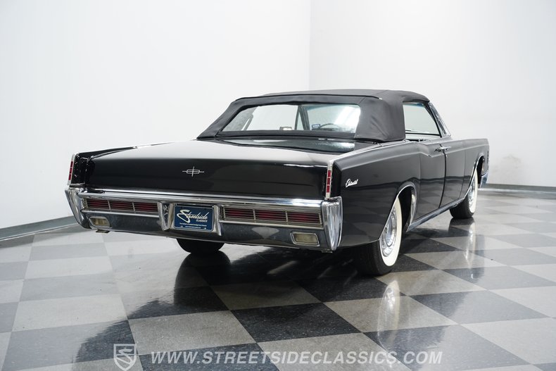 Lincoln-Continental-1966-Black-Black-12