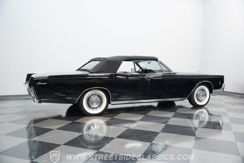 Lincoln-Continental-1966-Black-Black-14