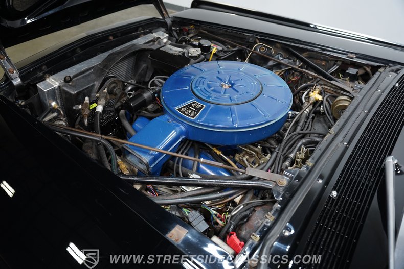 Lincoln-Continental-1966-Black-Black-22