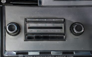 Lincoln-Continental-1966-Black-Black-30