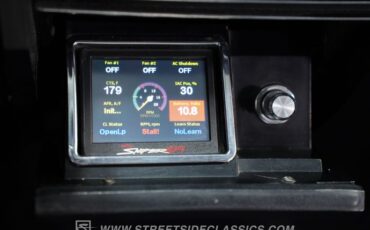 Lincoln-Continental-1966-Black-Black-35