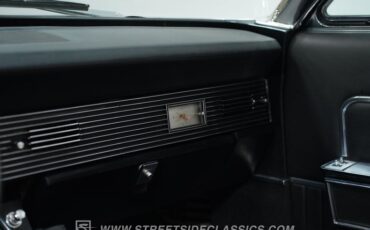 Lincoln-Continental-1966-Black-Black-37