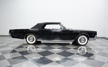 Lincoln-Continental-1966-Black-Black-43