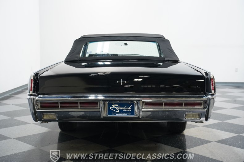Lincoln-Continental-1966-Black-Black-6