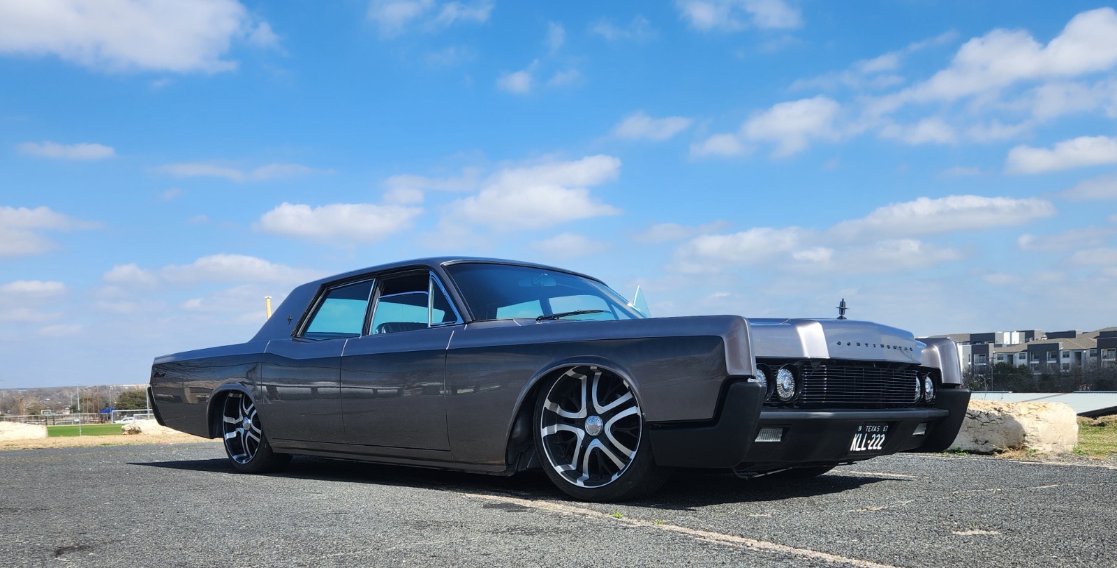 Lincoln-Continental-1967-Sedan-5