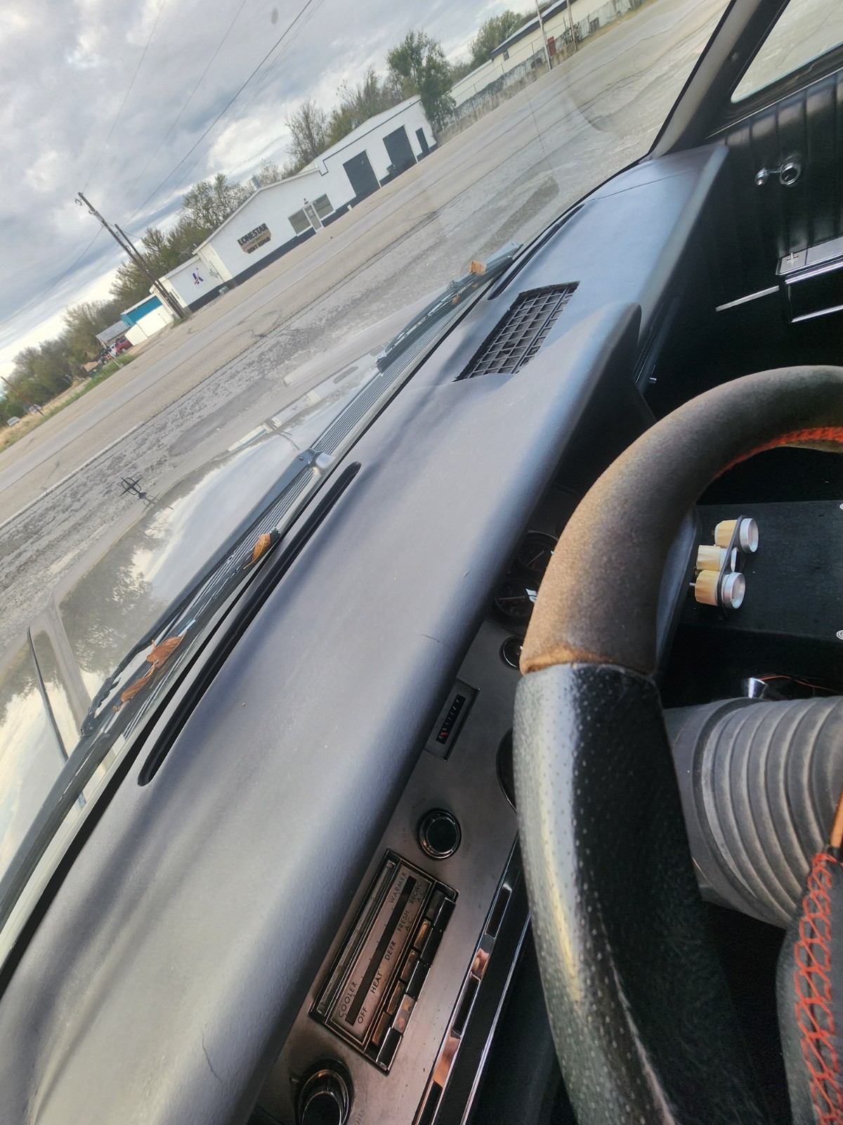 Lincoln-Continental-1967-Sedan-7