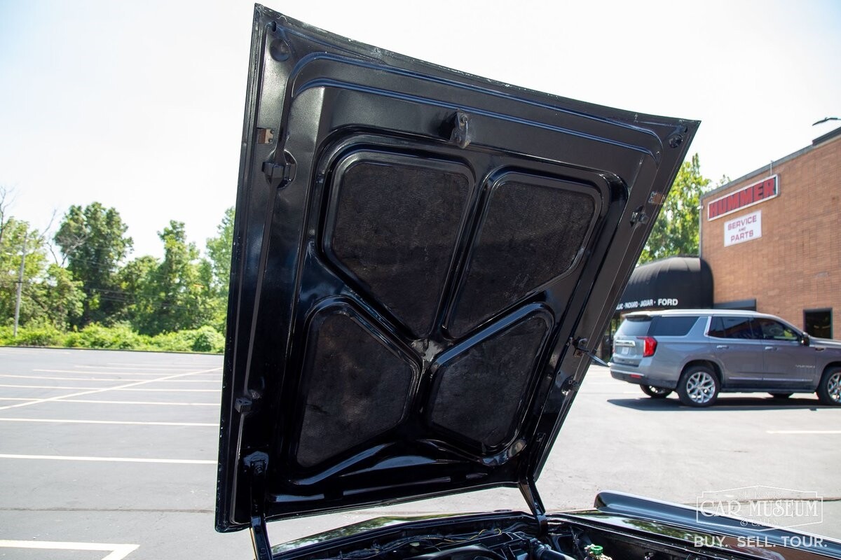 Lincoln-Continental-1969-Limousine-11