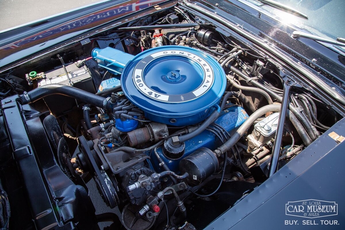 Lincoln-Continental-1969-Limousine-15