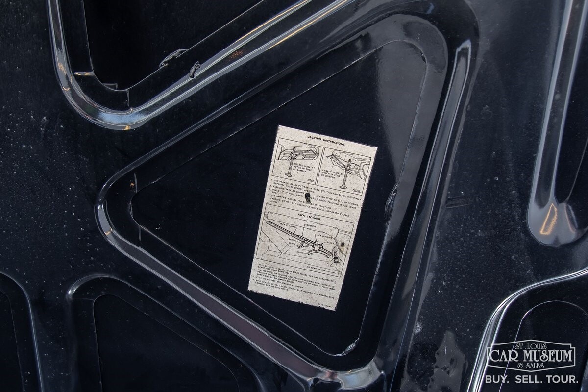 Lincoln-Continental-1969-Limousine-18