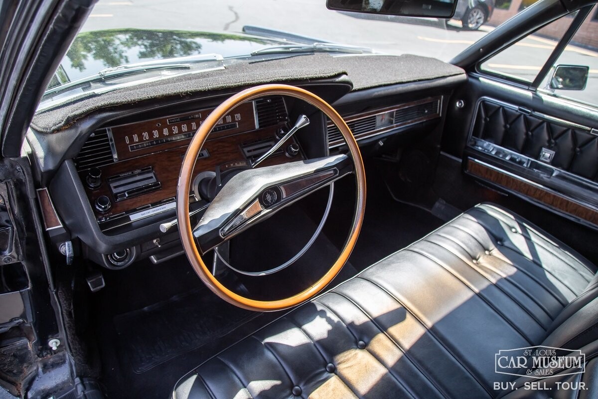 Lincoln-Continental-1969-Limousine-27