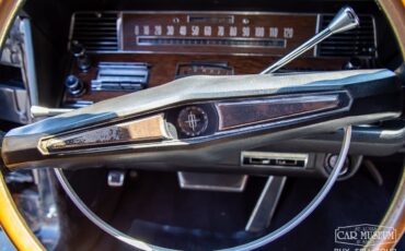 Lincoln-Continental-1969-Limousine-29