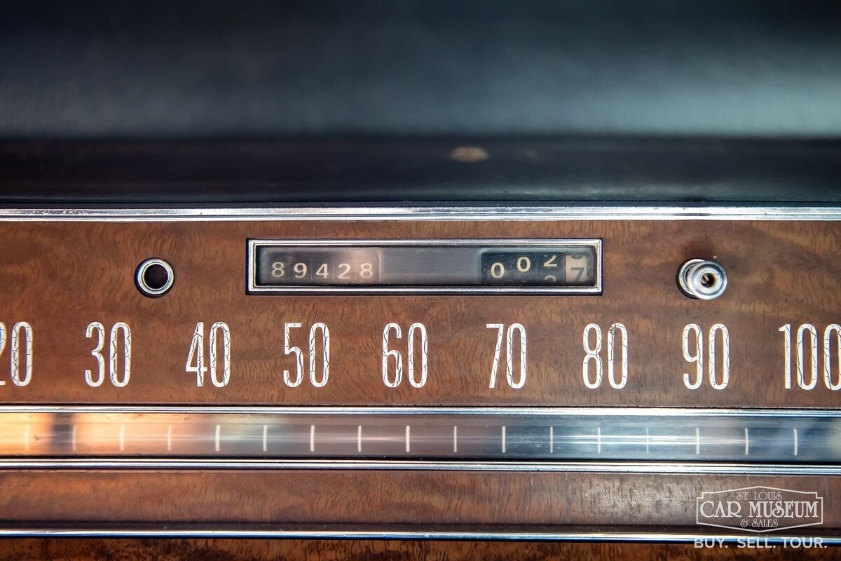 Lincoln-Continental-1969-Limousine-31