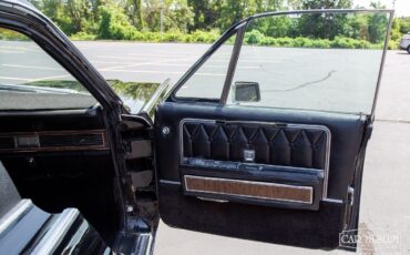 Lincoln-Continental-1969-Limousine-38