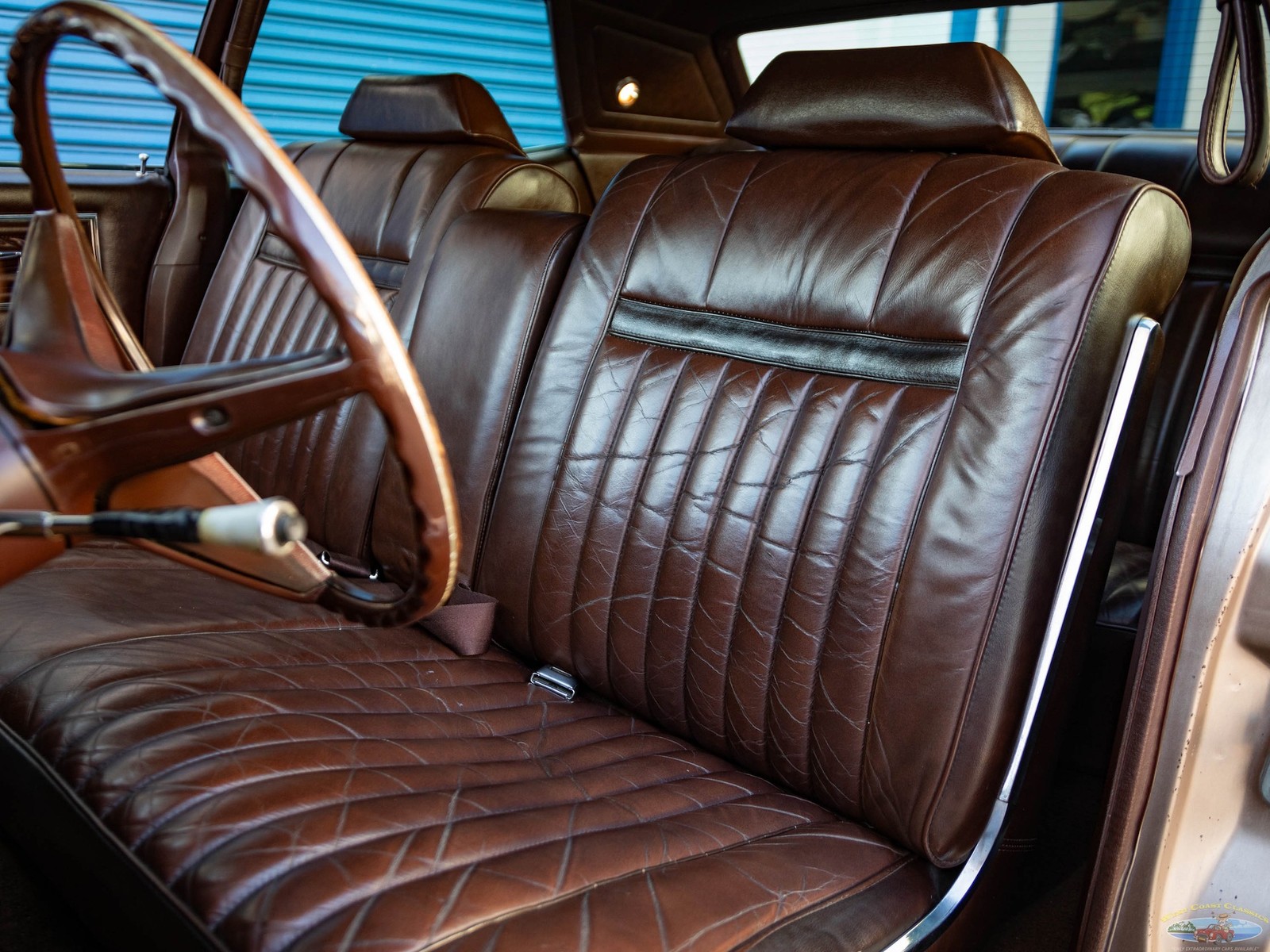 Lincoln-Continental-1970-4-Door-Sedan-27