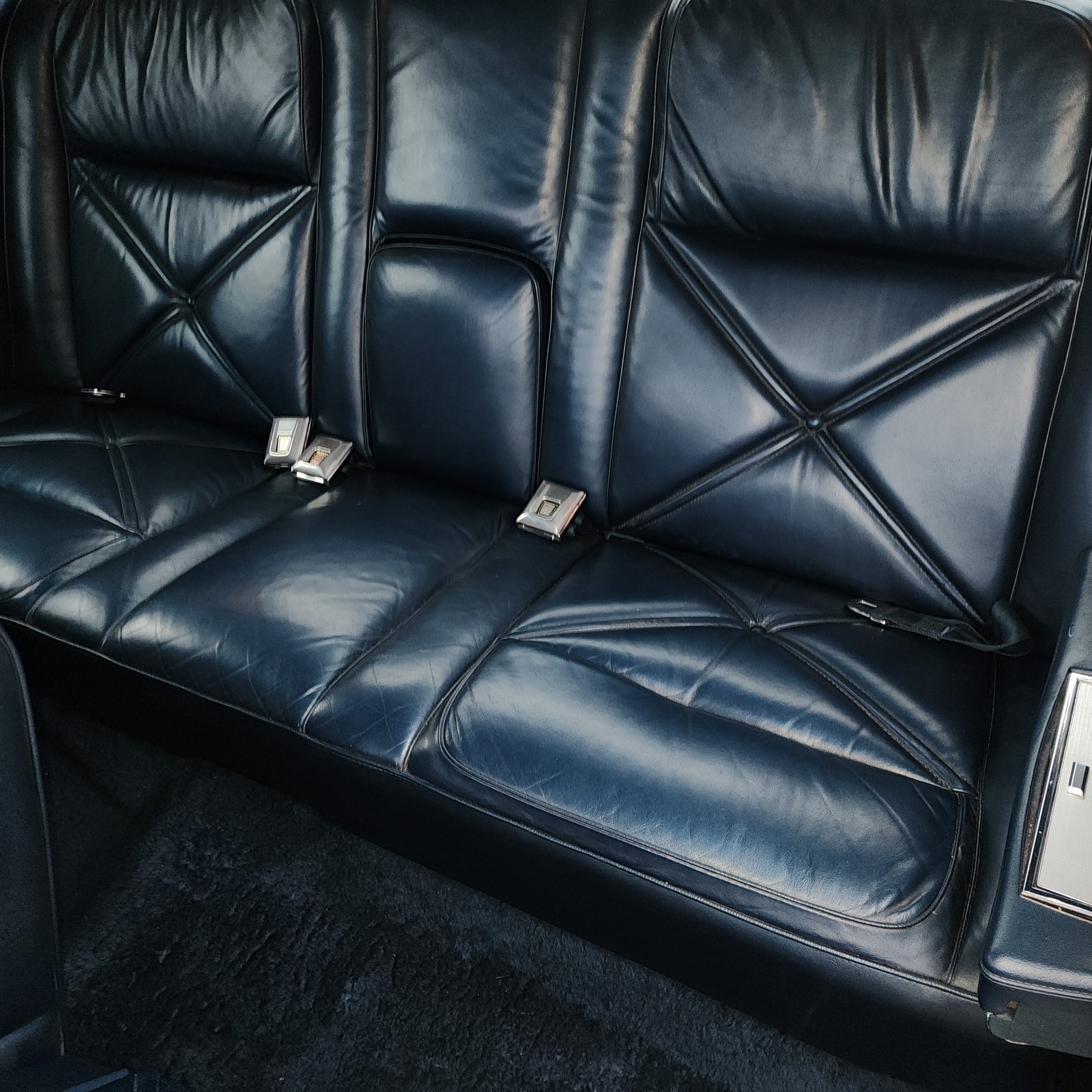 Lincoln-Continental-1971-2-Dr-Hardtop-24