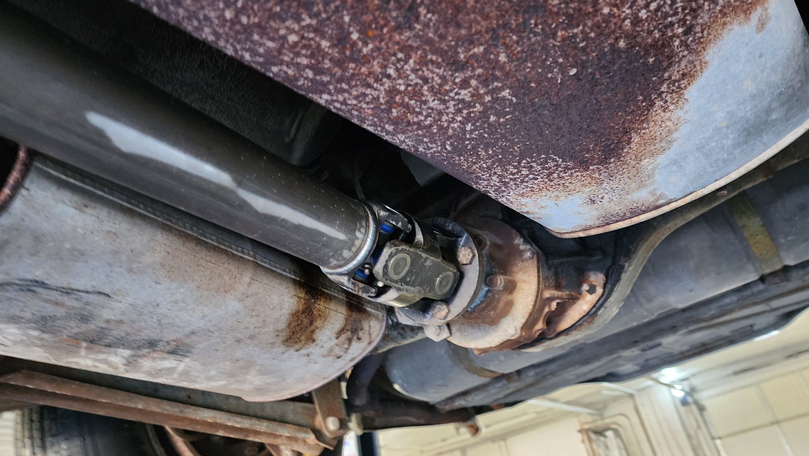 Lincoln-Continental-1971-2-Dr-Hardtop-34