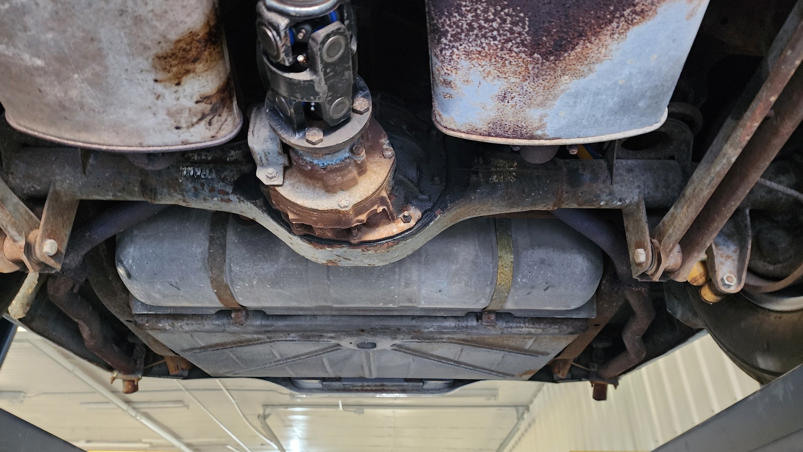 Lincoln-Continental-1971-2-Dr-Hardtop-35