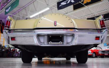 Lincoln-Continental-1971-Coupe-15