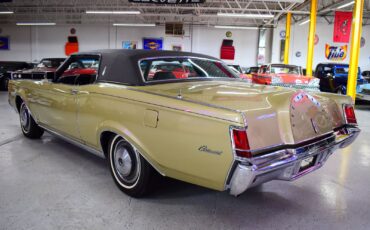 Lincoln-Continental-1971-Coupe-16