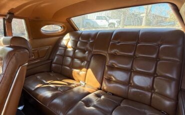 Lincoln-Continental-1972-Coupe-10