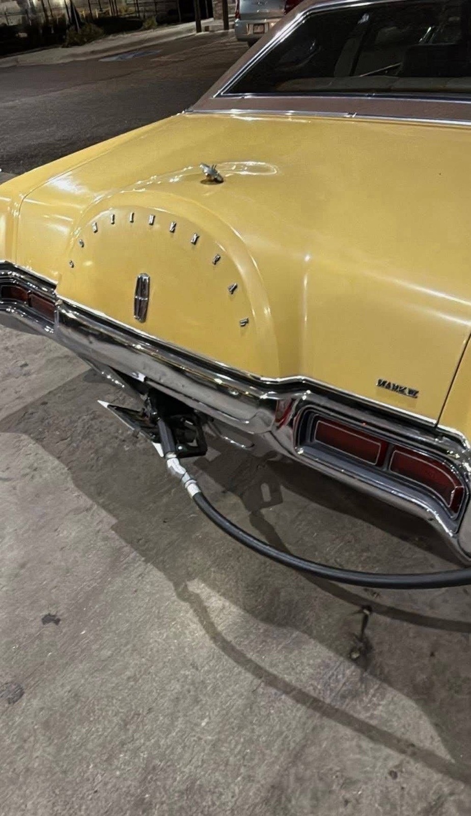 Lincoln-Continental-1972-Coupe-3