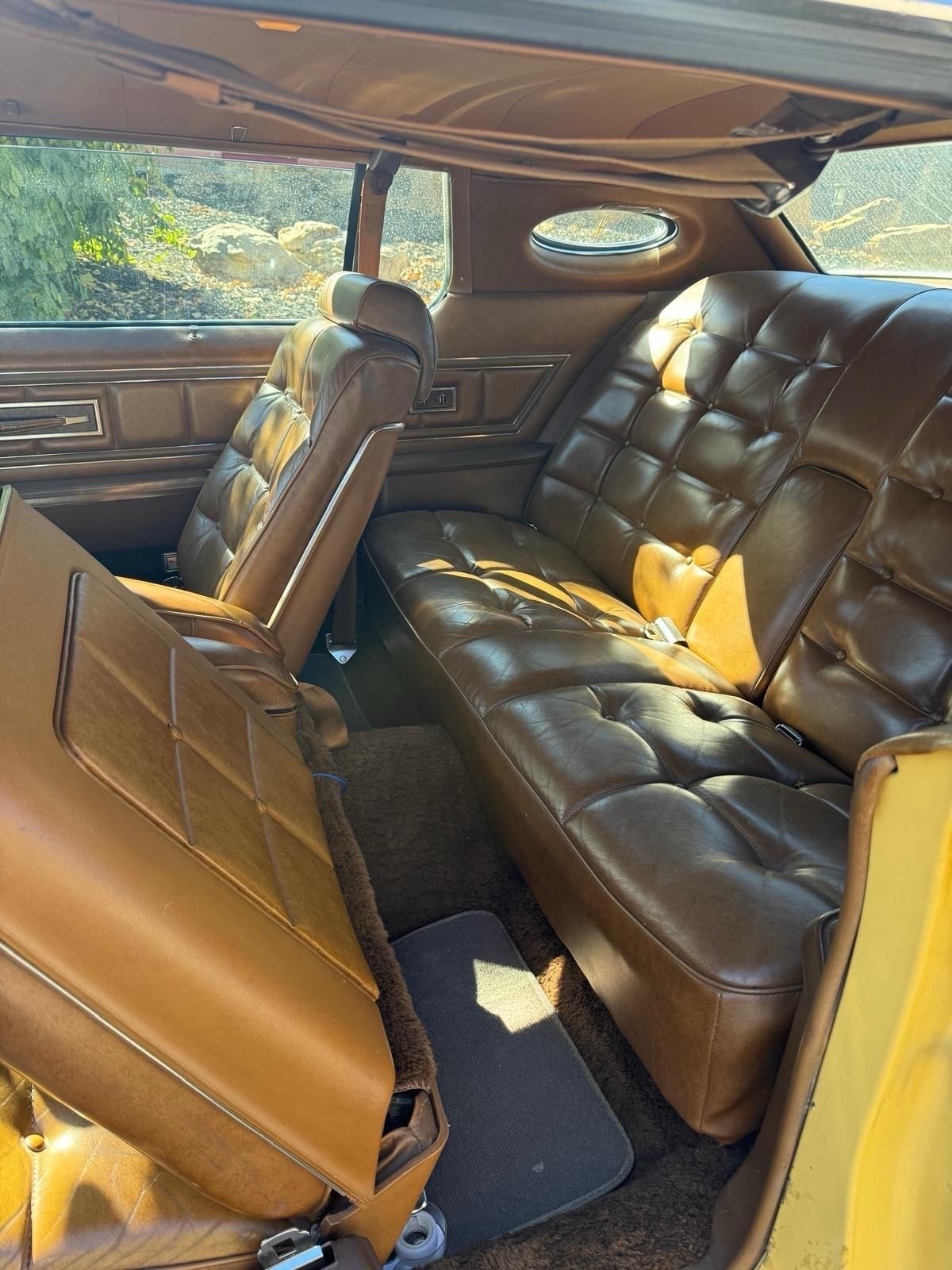 Lincoln-Continental-1972-Coupe-6