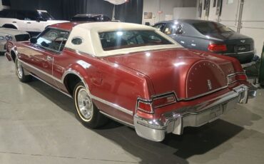 Lincoln-Continental-1976-Coupe-2