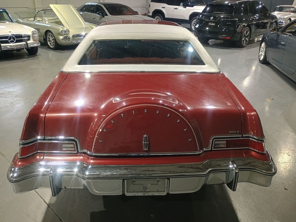 Lincoln-Continental-1976-Coupe-4
