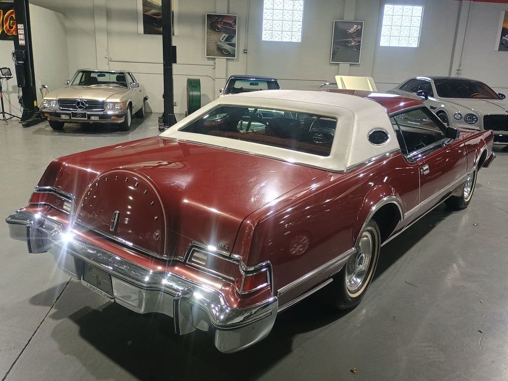 Lincoln-Continental-1976-Coupe-5