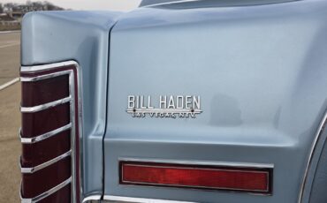 Lincoln-Continental-1978-sedan-13