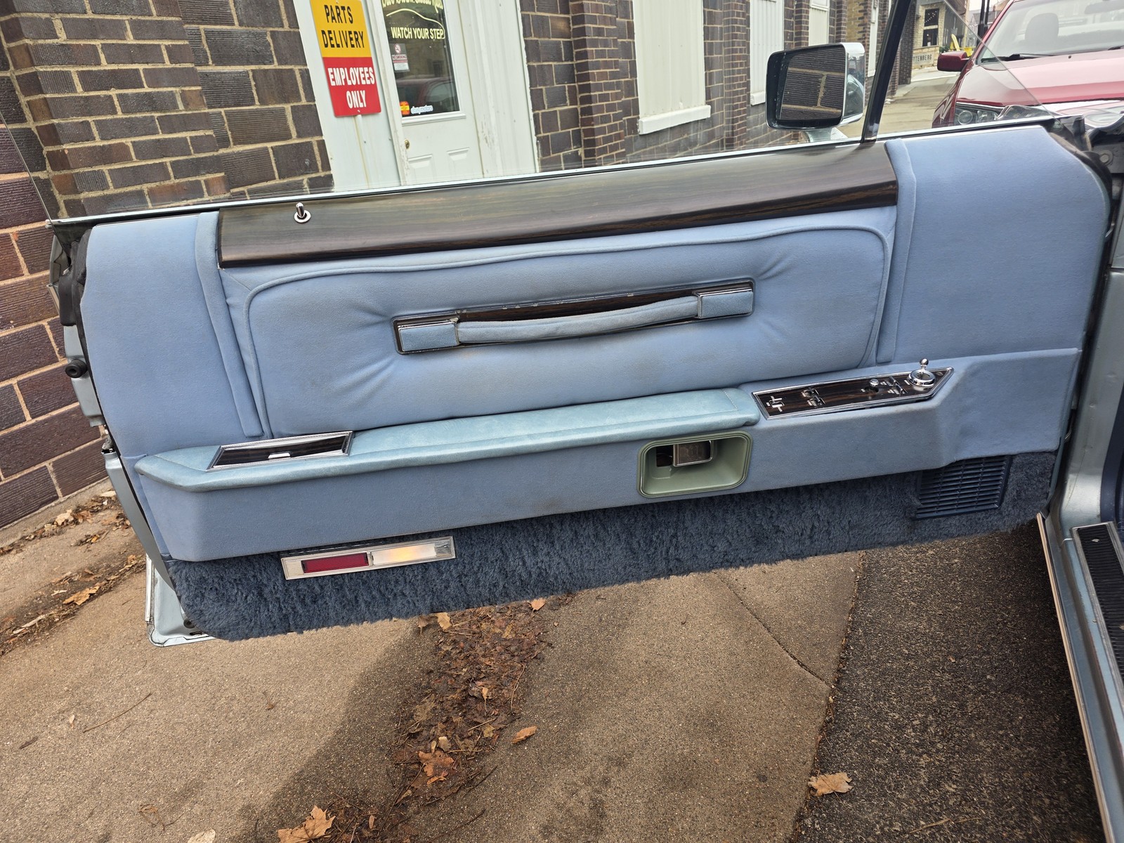 Lincoln-Continental-1978-sedan-22