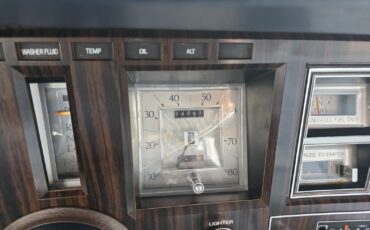 Lincoln-Continental-1978-sedan-26