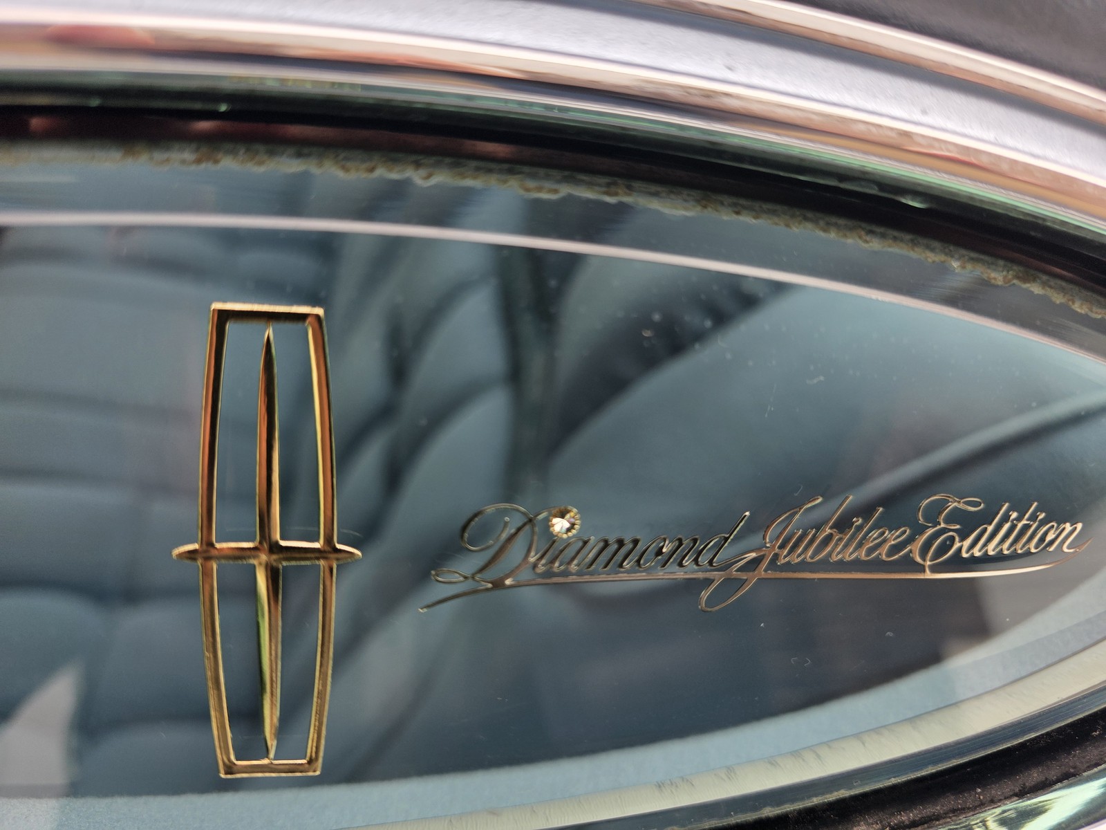 Lincoln-Continental-1978-sedan-36