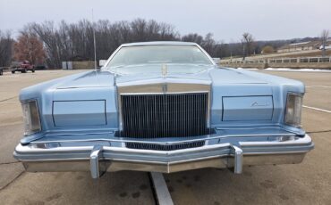Lincoln-Continental-1978-sedan-6