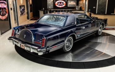 Lincoln-Continental-1979-Coupe-13