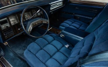 Lincoln-Continental-1979-Coupe-2